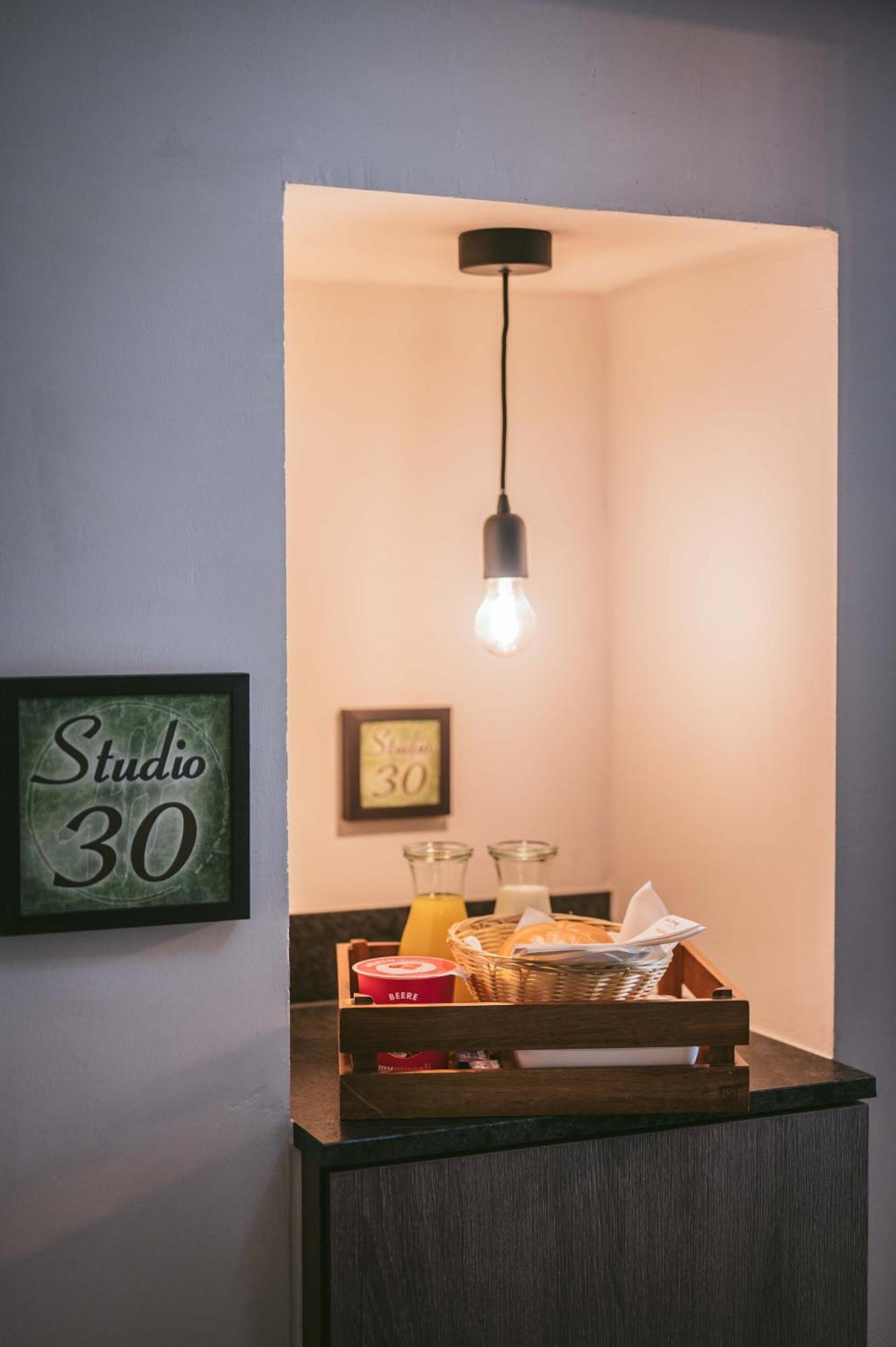 Vier Studios & Restaurant Längenfeld Eksteriør bilde